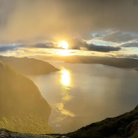 Fjordhytte-23 Direkt Am Sognefjord, Mit Mietbaren Motorbooten 9,9-60 Ps بيت للعطل Bjordal (Hoyanger)