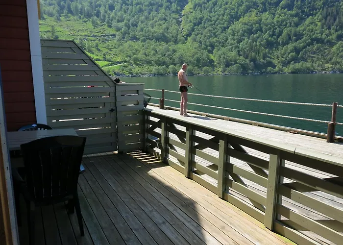 Дом отдыха Fjordhytte-23 Direkt Am Sognefjord, Mit Mietbaren Motorbooten 9,9-60 Ps Bjordal (Hoyanger)