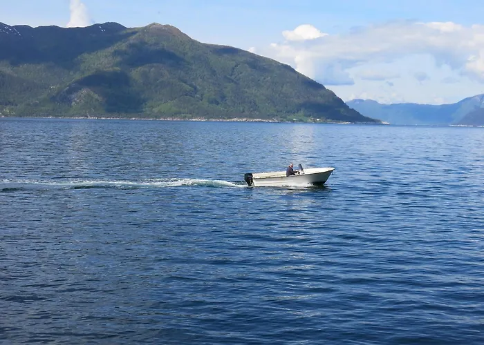 Fjordhytte-23 Direkt Am Sognefjord, Mit Mietbaren Motorbooten 9,9-60 Ps